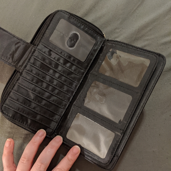 Large Wallet - Picture 3 of 5